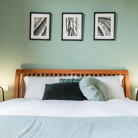 Joivy Superb Apt Close To Fiera Milano And City Life Bagian luar foto
