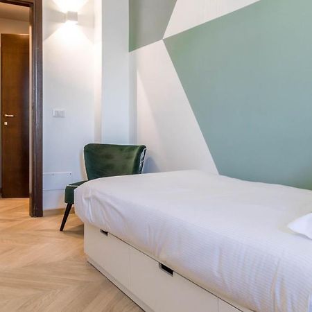 Joivy Superb Apt Close To Fiera Milano And City Life Bagian luar foto