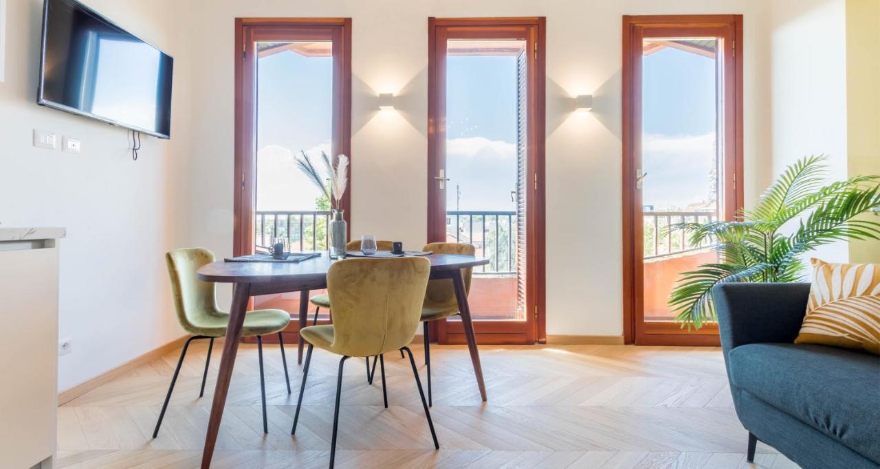 Joivy Superb Apt Close To Fiera Milano And City Life Bagian luar foto