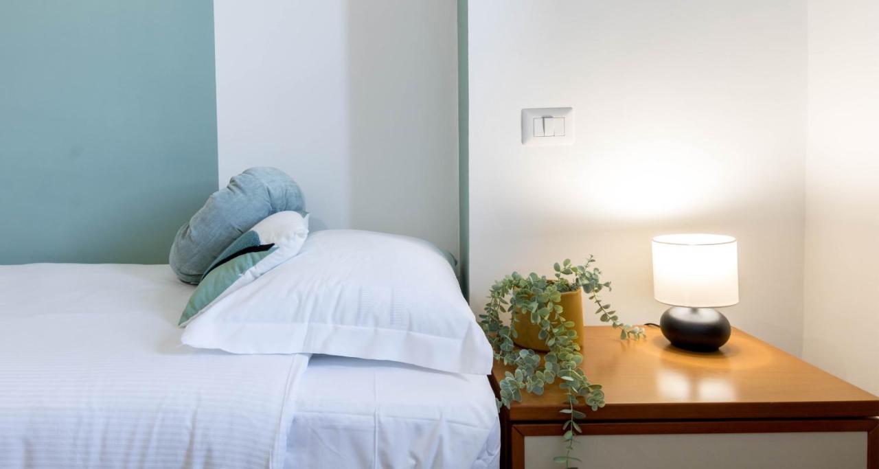 Joivy Superb Apt Close To Fiera Milano And City Life Bagian luar foto