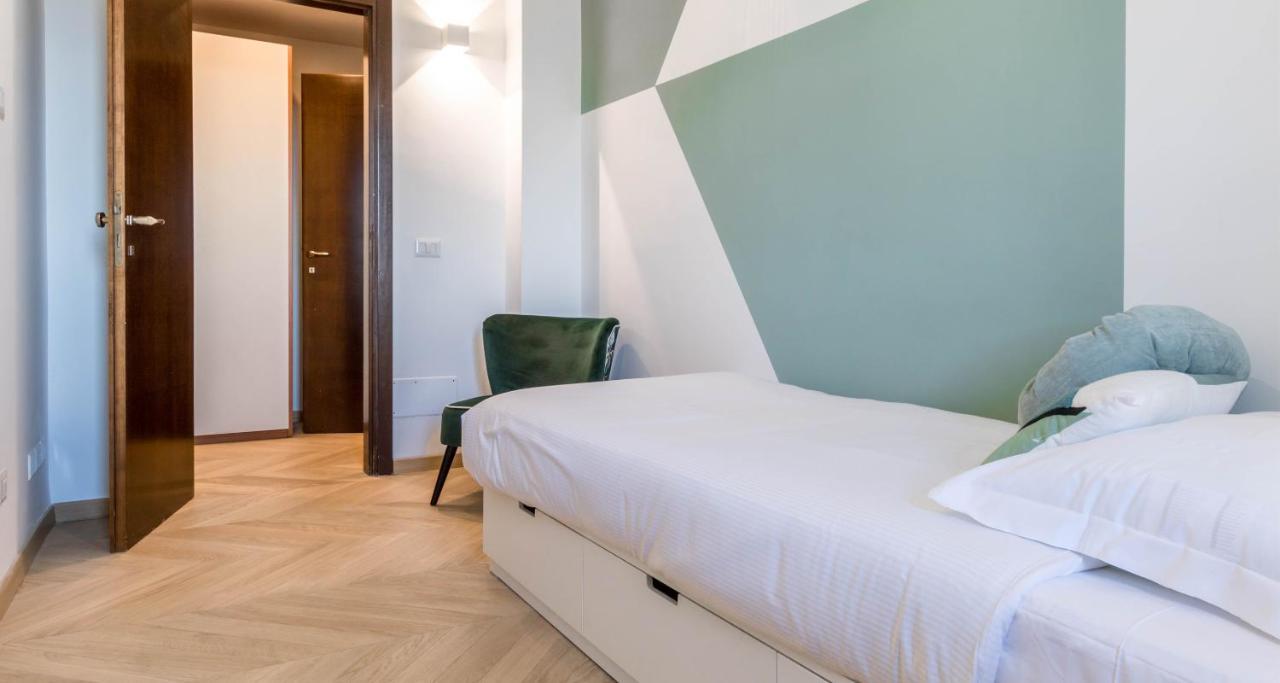 Joivy Superb Apt Close To Fiera Milano And City Life Bagian luar foto