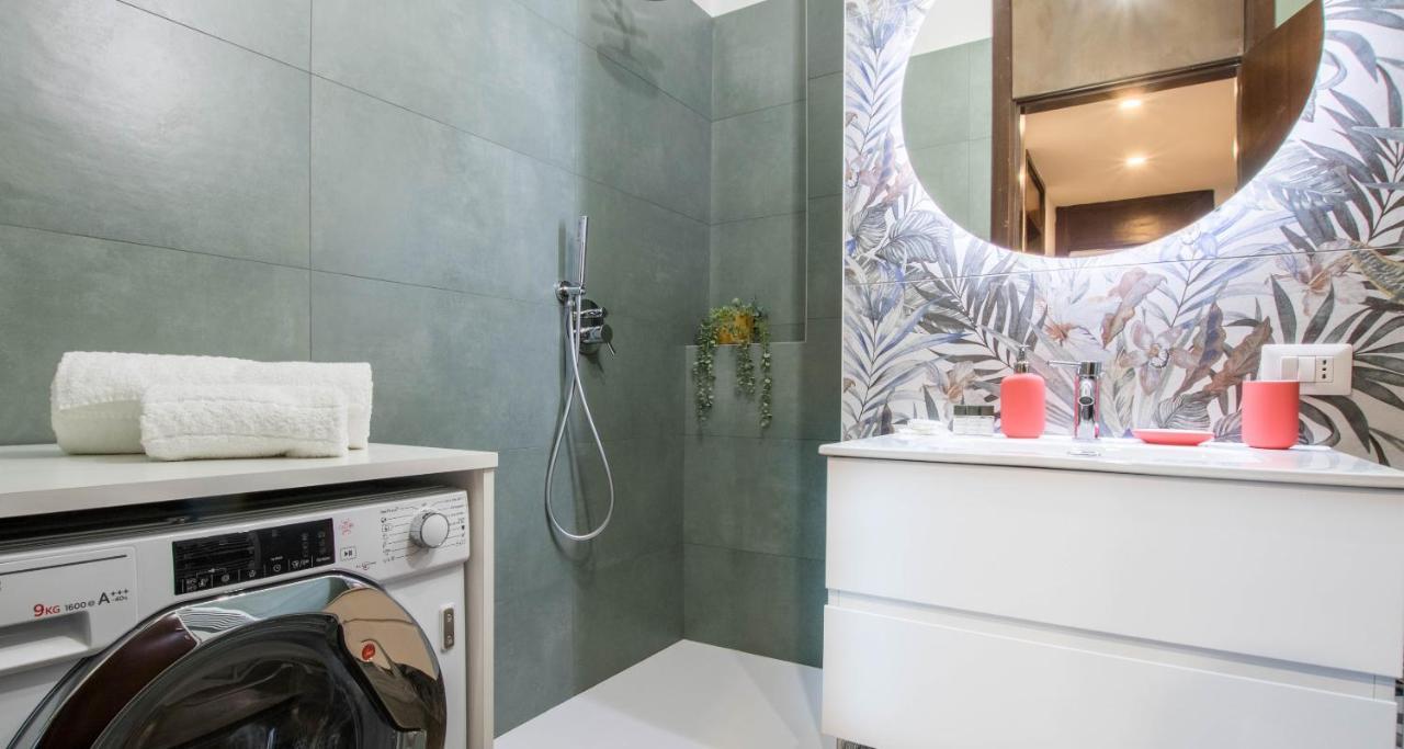 Joivy Superb Apt Close To Fiera Milano And City Life Bagian luar foto
